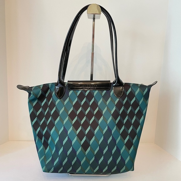 Longchamp Green and Black Tote with Foldable Design - Picture 3 of 14